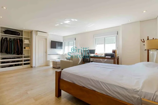 Imagem Apartamento à Venda em Itaim Bibi - São Paulo/SP.
