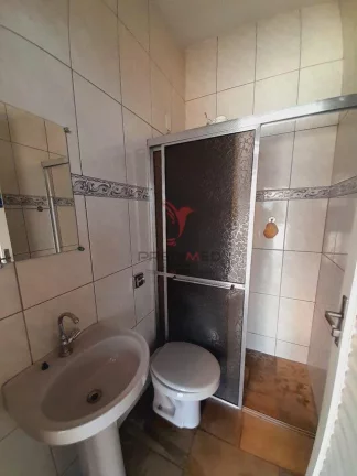 Imagem Casa ideal para quem gosta de aproveitar áreas externas . Beira Rio, Guaratinguetá