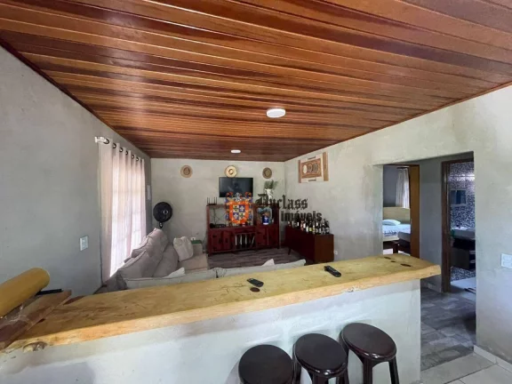 Imagem Chácara com 3 dormitórios à venda, 1013 m² por R$ 650.000,00 - Camanducaia - Camanducaia/MG