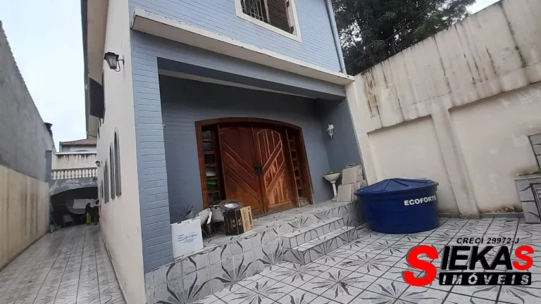 Imagem Imperdível: Casa à venda na zona Leste de São Paulo, com 3 quartos, 1 suíte e 6 vagas de garagem!