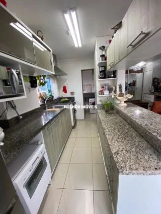Imagem Apartamento com 3 Dormitórios no centro de Balneário Camboriú