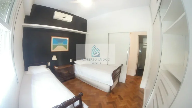Imagem Apartamento à venda em Botafogo, Rio de Janeiro - 3 quartos, 1 suíte, 1 sala, 3 banheiros, 1 vaga de garagem - 120m²