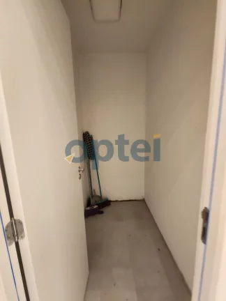 Imagem Salão/ loja comercial de 280m2 na Avenida Kennedy no bairro Jardim do Mar em São Bernardo do Campo 2 vagas de garagem na frente