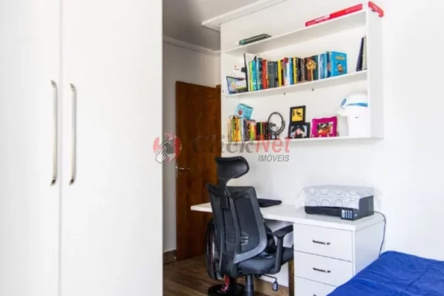 Imagem Apartamento à Venda com 2 dormitórios e vaga em prédio sem condomínio no bairro Parque Novo Oratório em Santo André