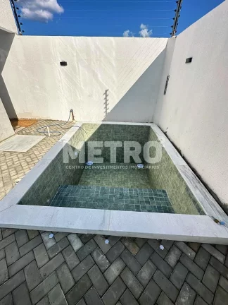 Imagem Casa à venda no Colinas do Rio com 3 quartos, piscina, PETROLINA - PE