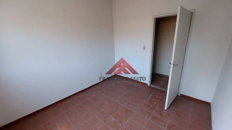 Imagem Casa com 3 dormitórios à venda por R$ 300.000,00 - Paraíso - São Gonçalo/RJ