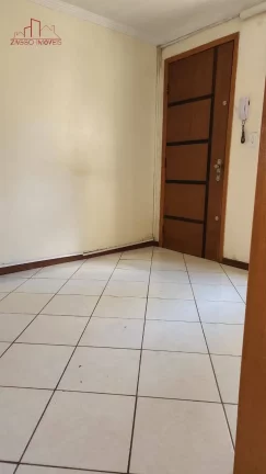 Imagem Oportunidade - Apartamento 2 dormitórios - Conj. Hab. Juscelino Kubitschek.