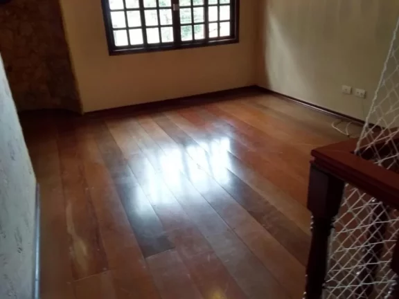 Imagem Sobrado com 3 dormitórios à venda, 250 m² por R$ 900.000,00 - Jardim Realce - Suzano/SP