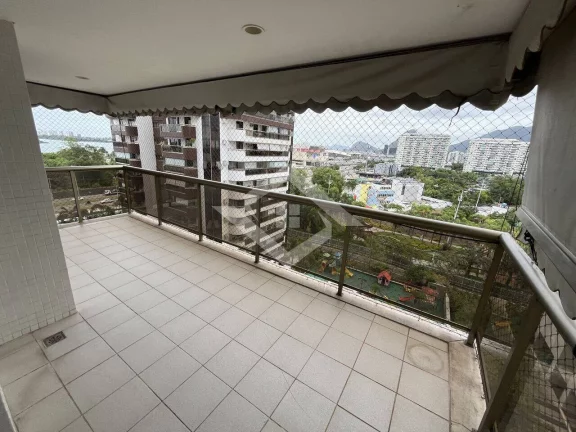 Imagem Apartamento de 3 Quartos para Venda no Rio 2 com 136 m²