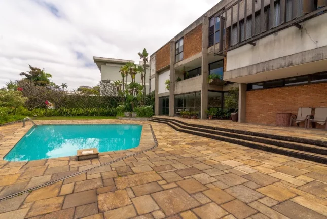 Imagem Alugar casa com 4 quartos em Pacaembu São Paulo SP, house for rent in São Paulo Brazil