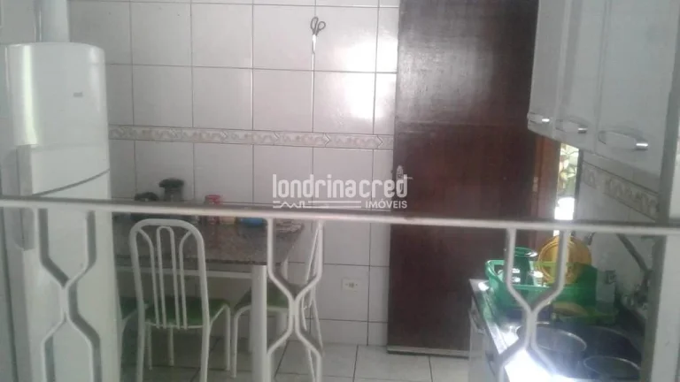 Imagem Casa à venda 3 Quartos, 2 Vagas, 200M², Jardim Neman Sahyun, Londrina - PR