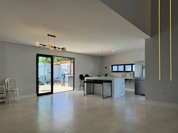 Imagem CASA COM 220 m² - JARDIM MARCIA - PERUIBE SP