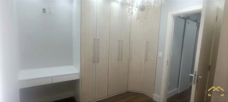 Imagem Sobrado com 2 quartos e 2 vagas em condomínio na Vila Maringá