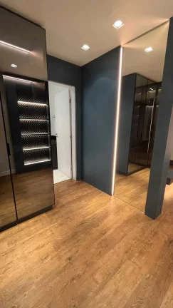 Imagem Casa Alto Padrão com 2 suítes e 2 vagas de garagem - Vila Nova | Joinville/SC