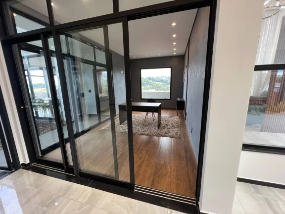 Imagem Casa Espetacular no Condominio Flamboyant