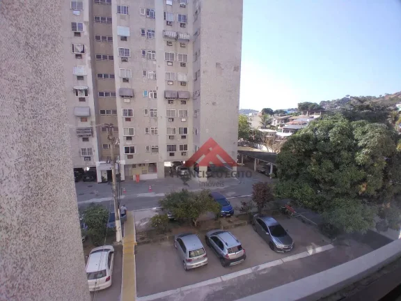 Imagem Apartamento com 2 dormitórios à venda, 60 m² por R$ 250.000,00 - Porto Novo - São Gonçalo/RJ