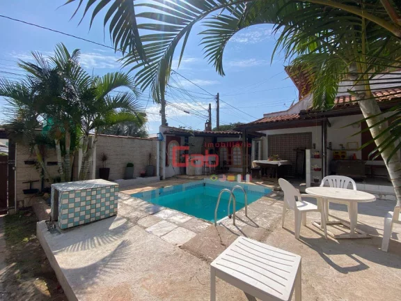 Imagem Casa com 13 quartos, ideal para Pousada e Airbnb lazer com piscina e churrasqueira à venda, 197 m² por R$ 850.000,00 - Rasa - Armação dos Búzios/RJ.