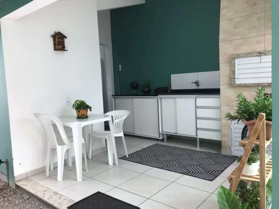 Imagem Oportunidade, Casa à Venda, 2 Dormitórios (1S), 86m2, São João do Rio Vermelho, Florianópolis/SC