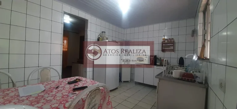 Imagem Grande oportunidade para investimento. Vendo casa para reforma, com um terreno de 210m² no jardim manacás, 400 metros da estação Grajaú da CPTM, casa com 2 Dormitórios, sala, cozinha, área de serviço, quintal, corredor lateral, 3 vagas de garagem,, churra
