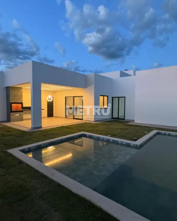 Imagem Condomínio Eco Spa, 4 4, todos suítes, uma com closet, Piscina