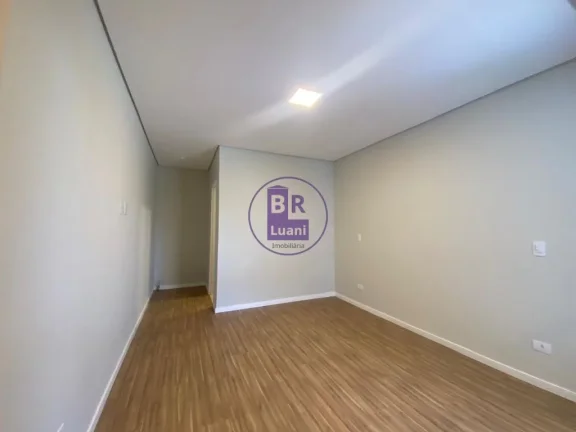 Imagem Linda casa térrea em condomínio fechado.