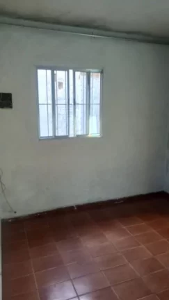Imagem Casa com 3 dormitórios à venda, 180 m² por R$ 300.000,00 - Jardim São Bernardino - Suzano/SP
