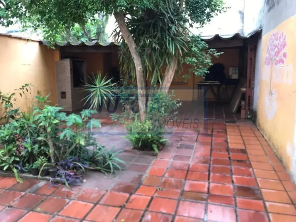 Imagem CASA COM 4 QUARTOS A ALGUNS METROS DO METRÔ ANA ROSA