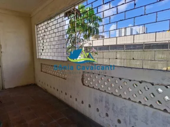 Imagem Casa à venda no Farol, 450m² de área total, R$ 498.000,00