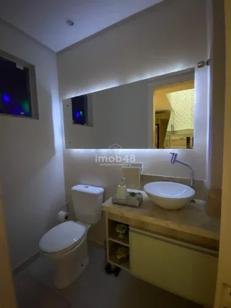Imagem Sobrado em Forquilhas - 3 Dormitórios, 95m² por R$ 525 mil