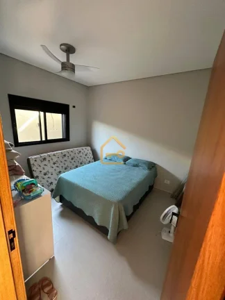 Imagem Casa térrea,3 dormitórios(1 suíte), 4 vagas, Cond. Veredas dos Campos, SJC