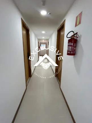 Imagem Casa para Venda em Salvador, Alameda Das Mongubas, 1 dormitório, 1 banheiro, 42 vagas