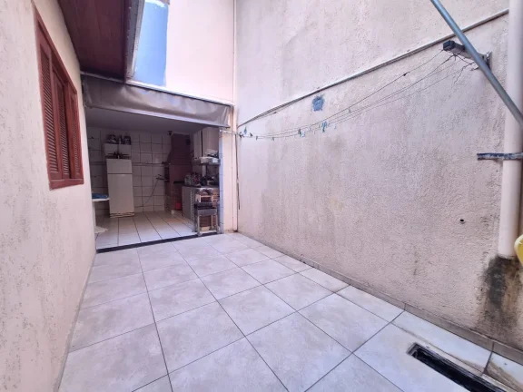 Imagem Casa à venda e compra no bairro Almerinda Chaves em Jundiaí-SP.