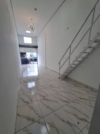 Imagem Sala Comercial para Locação no Centro de Santo André-SP: 1 Sala, 1 Banheiro, 40m² de Área!