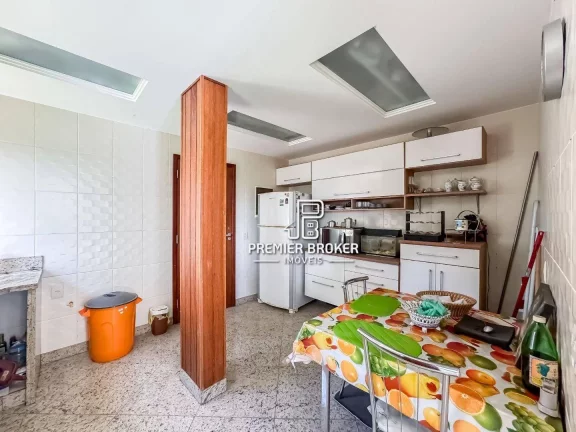 Imagem Casa à venda, 213 m² por R$ 1.100.000,00 - Comary - Teresópolis/RJ