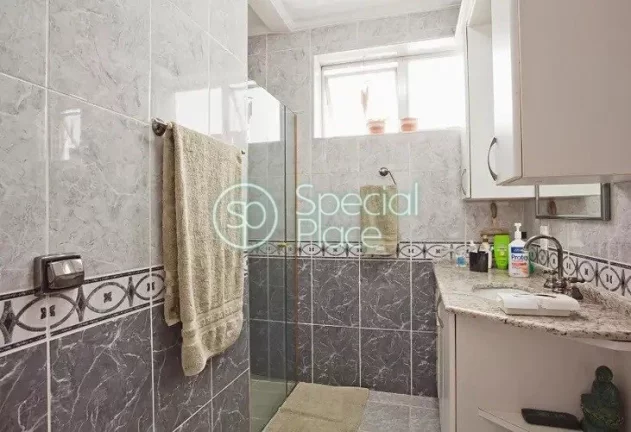 Imagem Apartamento com 175m² no Jardim Paulista Ótimo living com amplos janelões e vista para as árvore...