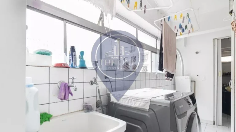 Imagem Apartamento para locação na Vila Olímpia, São Paulo-SP: 3 quartos, 1 suíte, 2 salas, 2 banheiros, 2 vagas de garagem, 121m².
