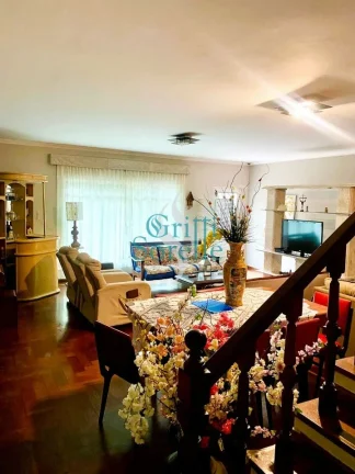 Imagem Casa/Sobrado à Venda Jardim Europa - São Paulo/SP.