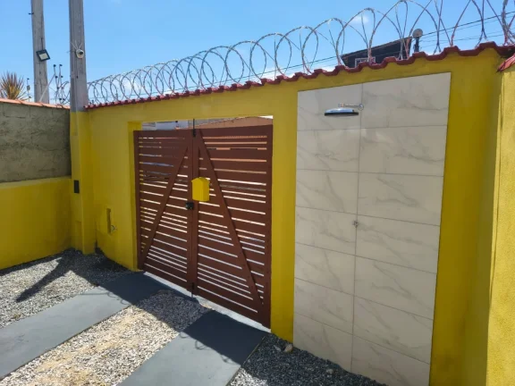 Imagem Casa para Venda em Itanhaém, Gaivota (Praia), 2 dormitórios, 1 suíte, 2 banheiros, 2 vagas