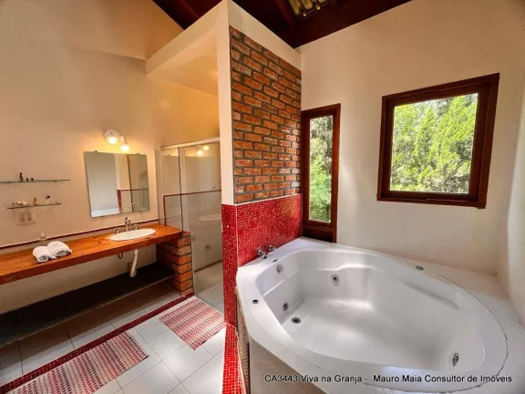 Imagem Casa em meio a muito verde com 671 m² Granja Viana - Cotia