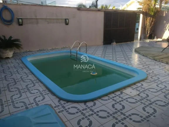 Imagem Casa com 4 dormitórios sendo 1 suite para Venda, 380 m² - Tabuleiro - Barra Velha/SC