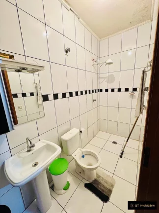 Imagem Casa Térrea com 3 Dormitórios e Suíte em Terra Preta - 450mil