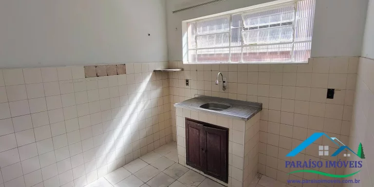 Imagem Ponto Comercial de 120m² para Aluguel no Centro de Paraisópolis, MG