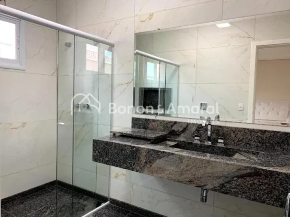 Imagem Belíssima Casa de Condomínio à Venda no Alphaville Dom Pedro 2 em Campinas. Com 4 Quartos, 3 suí...