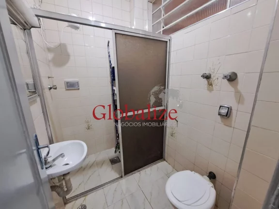 Imagem Apartamento terreo à venda, frente mar, 1 quarto, sala, cozinha e banheiro por R$278.000,00 no Embaré em Santos