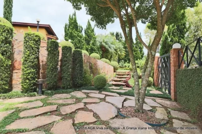 Imagem Casa com 3 dormitórios à venda, 640 m² por R$ 3.500.000,00 - Granja Viana - Carapicuíba/SP