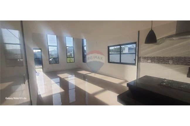 Imagem Maravlhosa Casa no Mais Completo Condomínio de Maricá!!!