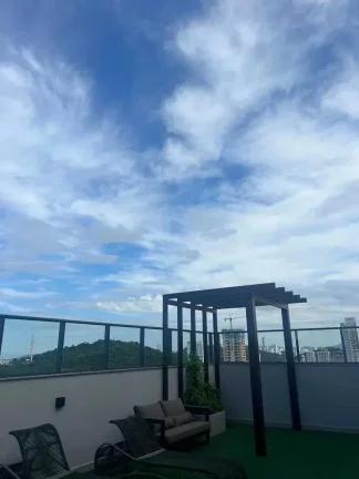 Imagem Apartamento sem mobilia com 2 dormitórios sendo 2 suítes e 2 vagas de garagem em Itajaí/SC