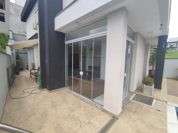 Imagem Sobrado com 4 dormitórios à venda, 270 m² por R$ 2.500.000,00 - Cidade Parquelandia - Mogi das Cruzes/SP