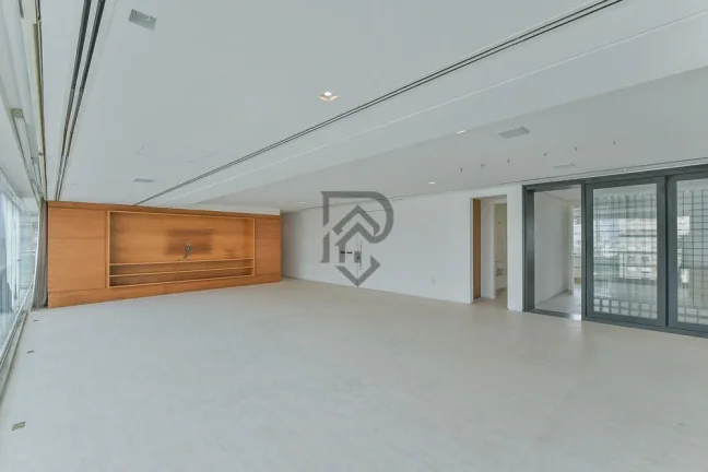 Imagem Apartamento Condomínio Marquise Ibirapuera andar alto