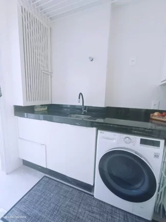 Imagem Apartamento 3 dormitórios para Venda em Itapema, meia praia, 3 dormitórios, 3 suítes, 4 banheiros, 3 vagas